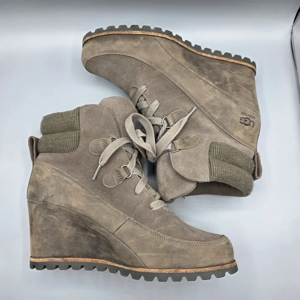 UGG Kriston Booties Womens‎ 9.5 Brown Leather Wedge Ankle Boots Waterproof